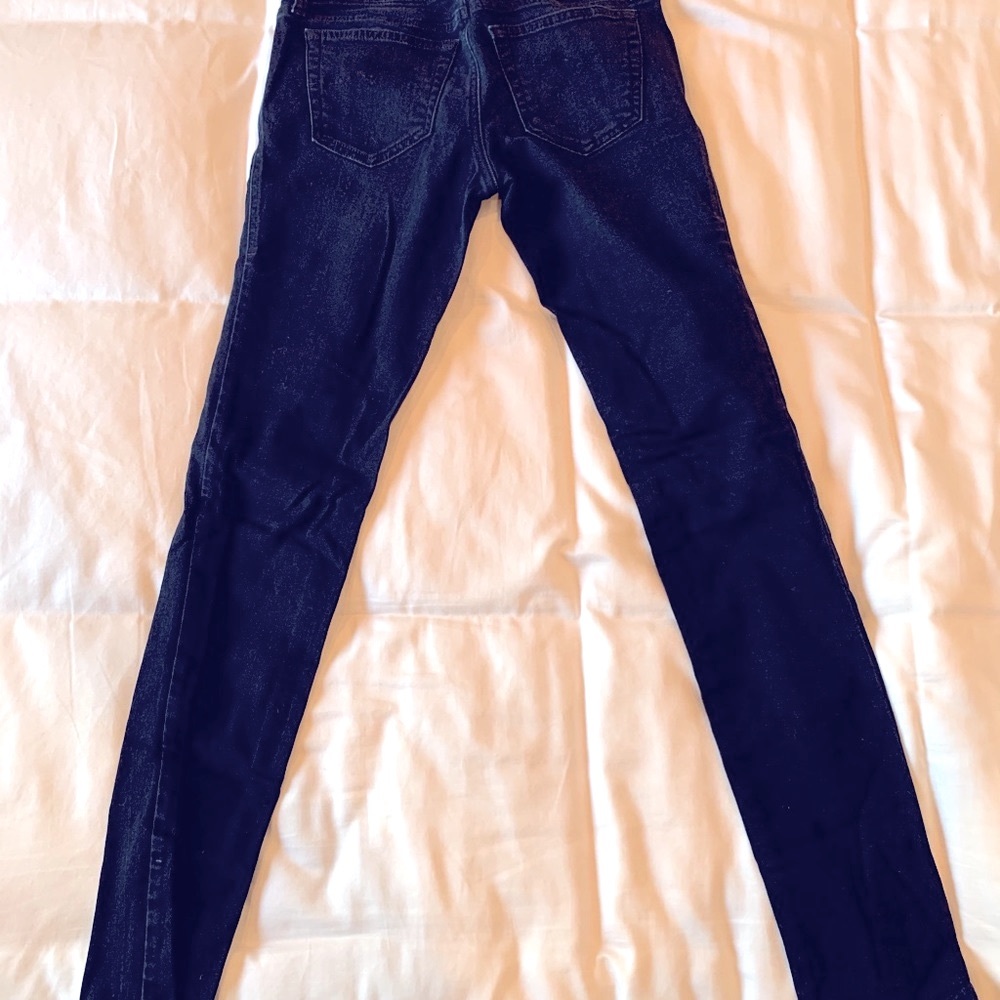 (SOLD) Women’s Diesel Super Skinny Jeans